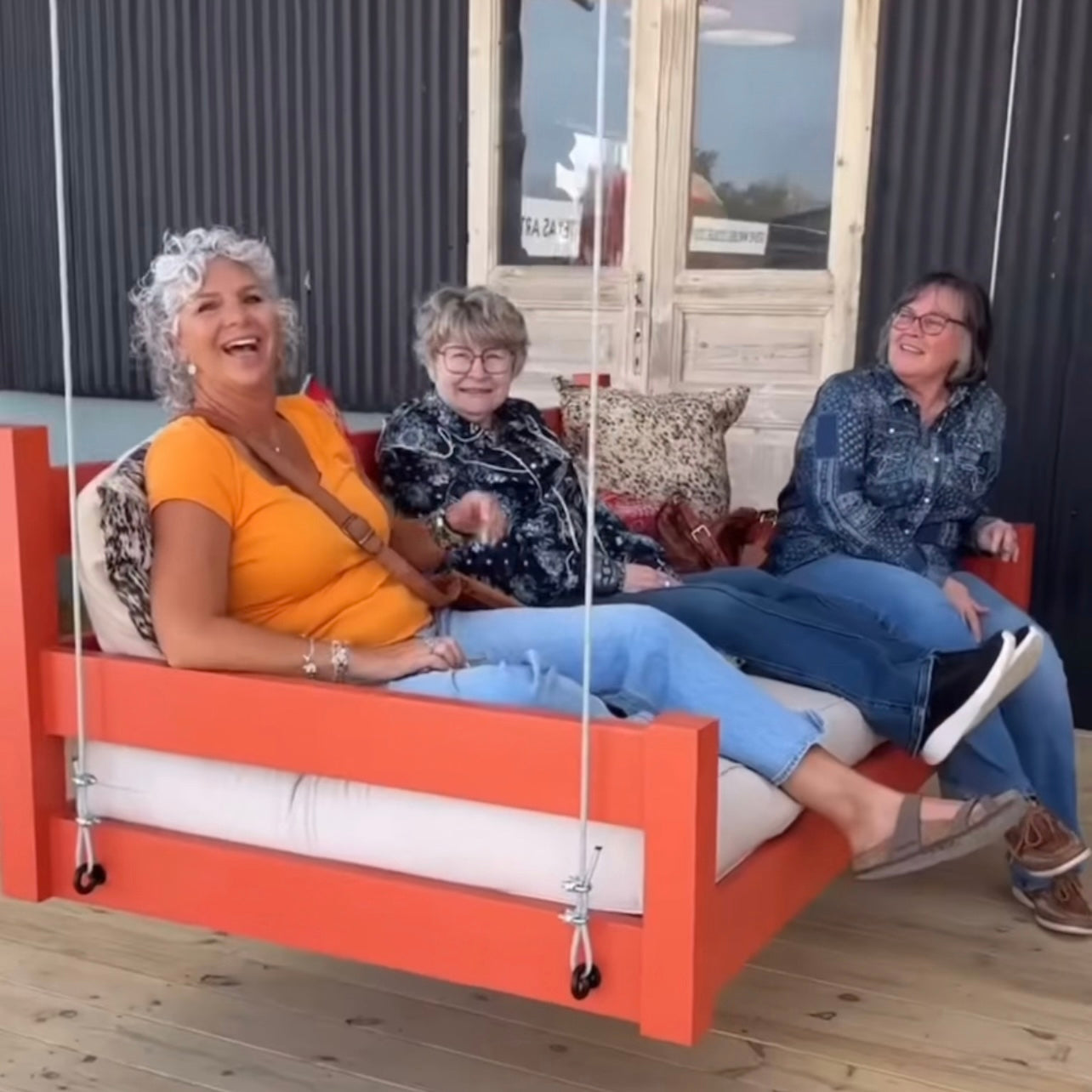 Double D Ranchwear Swing Bed