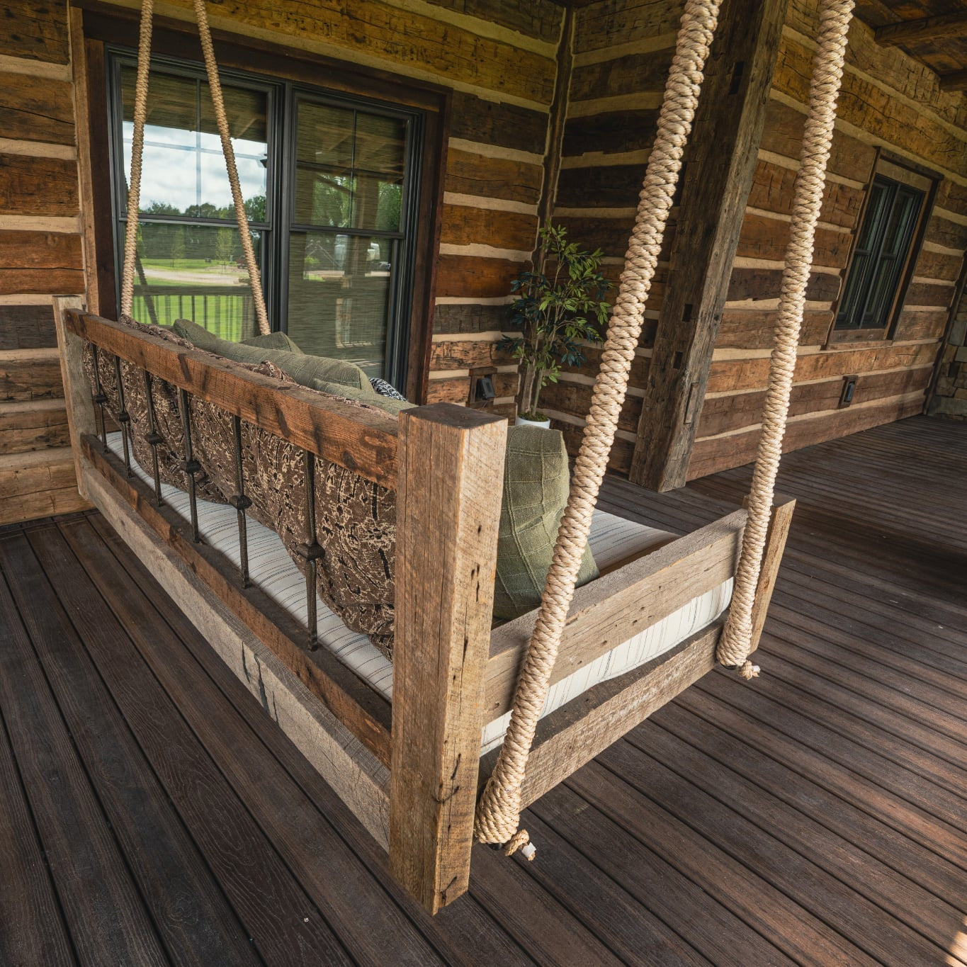 Rope Wrapped Chain on Lee Lakosky Swing Bed